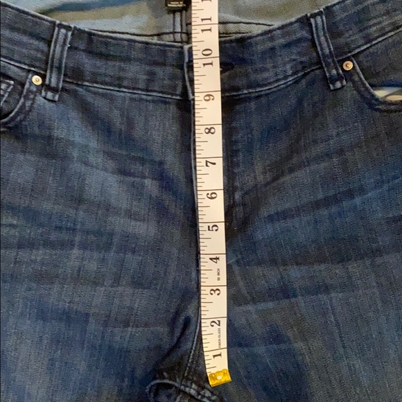 GAP Real Straight Fit Dark wash denim jean - Picture 5 of 6